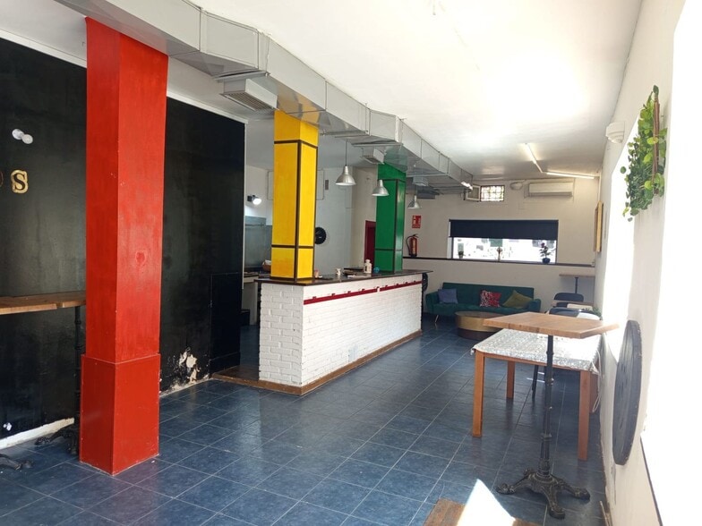 Immeuble residentiel dans Madrid, Madrid à vendre - Photo intérieure - Image 2 de 4