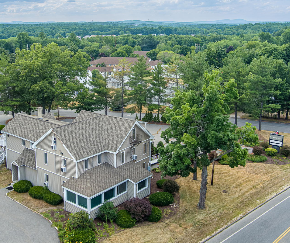 102 Derry St, Hudson, NH for sale Building Photo- Image 1 of 1