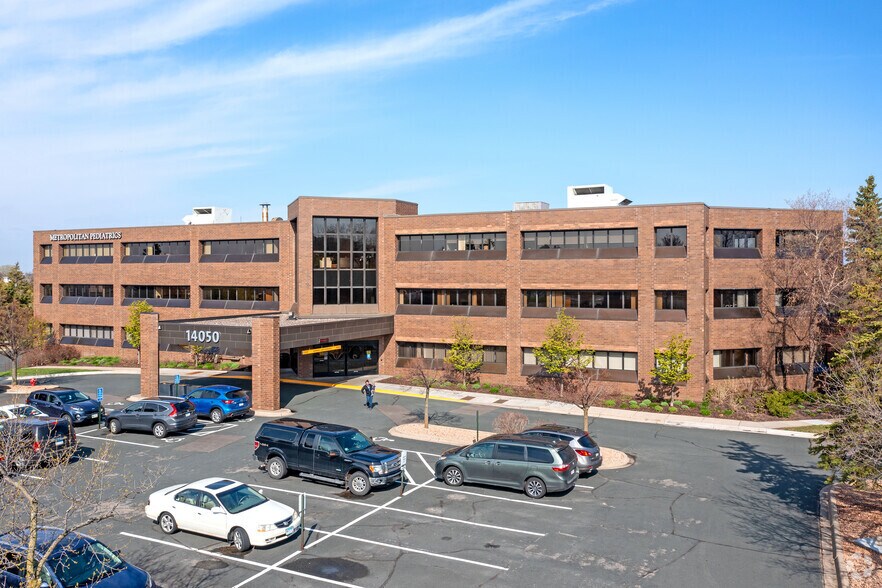 14050 Nicollet Ave, Burnsville, MN for lease - Building Photo - Image 1 of 4