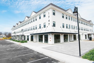 More details for 1747 W Main Rd, Middletown, RI - Retail for Lease