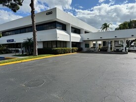 Palm Beach Gardens Office Park - Épicerie