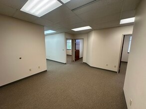 101 W Ironwood Dr, Coeur d'Alene, ID for lease Interior Photo- Image 1 of 6