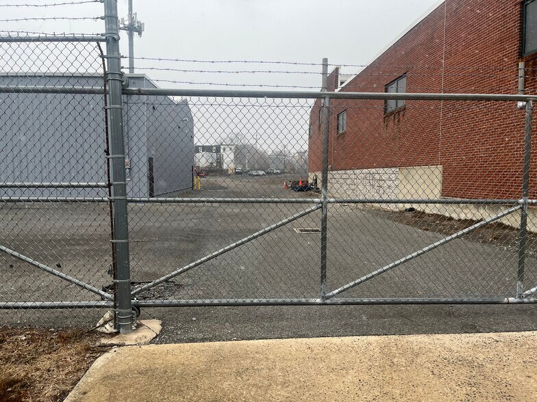 430 N 3rd St, Reading, PA à louer - Photo du bâtiment - Image 2 de 7