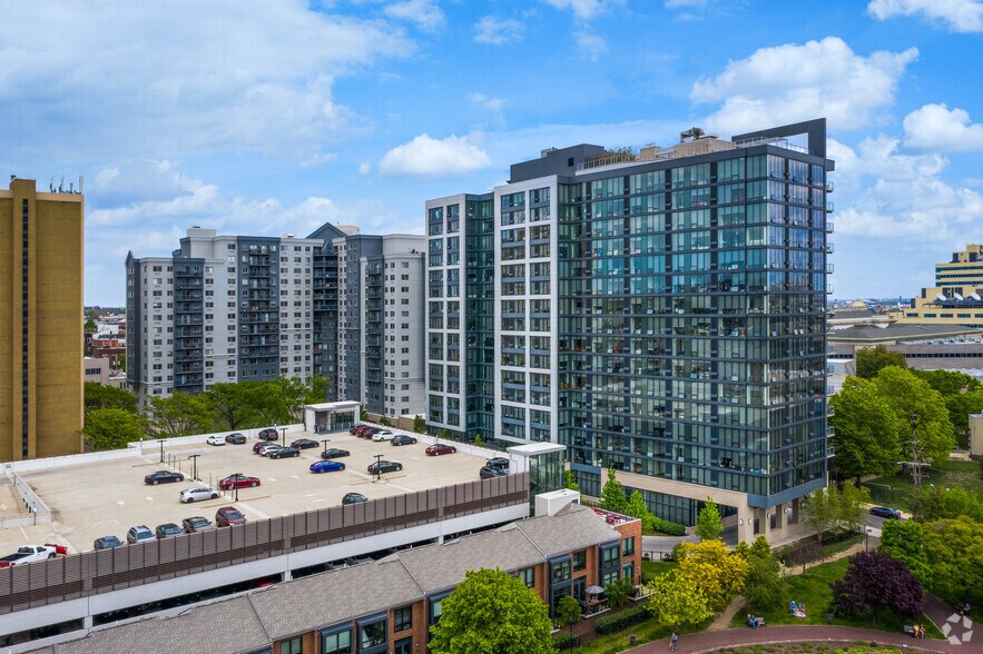 500 N 18th St, Philadelphia, PA for lease - Building Photo - Image 2 of 7