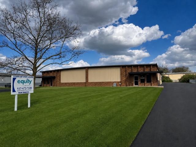 2080-2090 Fairwood Ave, Columbus, OH for lease - Building Photo - Image 2 of 6