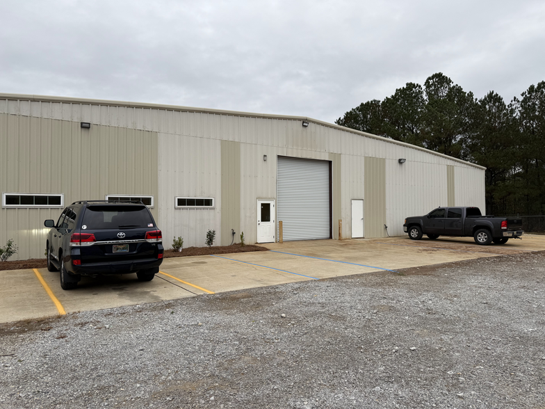 5264 Highway 70, Calera, AL for lease - Building Photo - Image 3 of 11