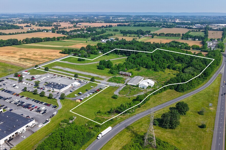 270 Country Club Rd, Easton, PA à vendre - Photo du bâtiment - Image 2 de 4