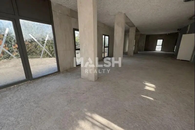 84 A Boulevard De L'Europe, OULLINS-PIERRE-BÉNITE for sale - Interior Photo - Image 3 of 5