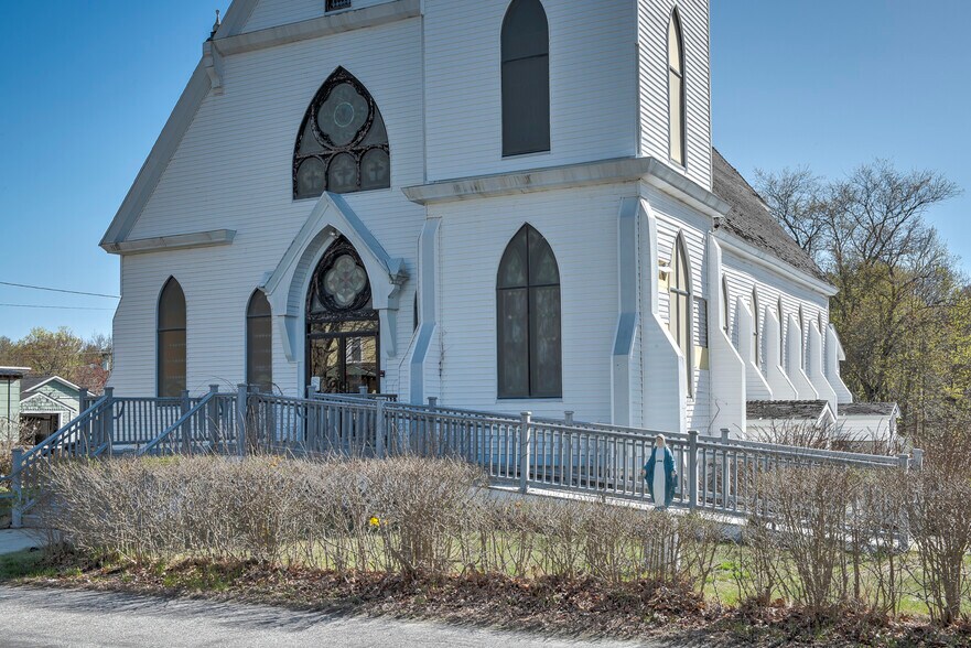 33 School St, Troy, NH à vendre - Photo du bâtiment - Image 2 de 34