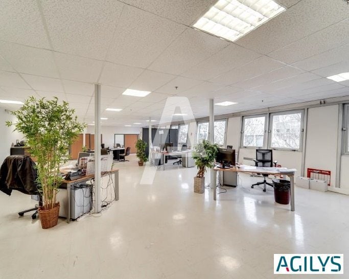 32 Avenue De L'Oceanie, Villejust à louer - Photo intérieure - Image 3 de 9