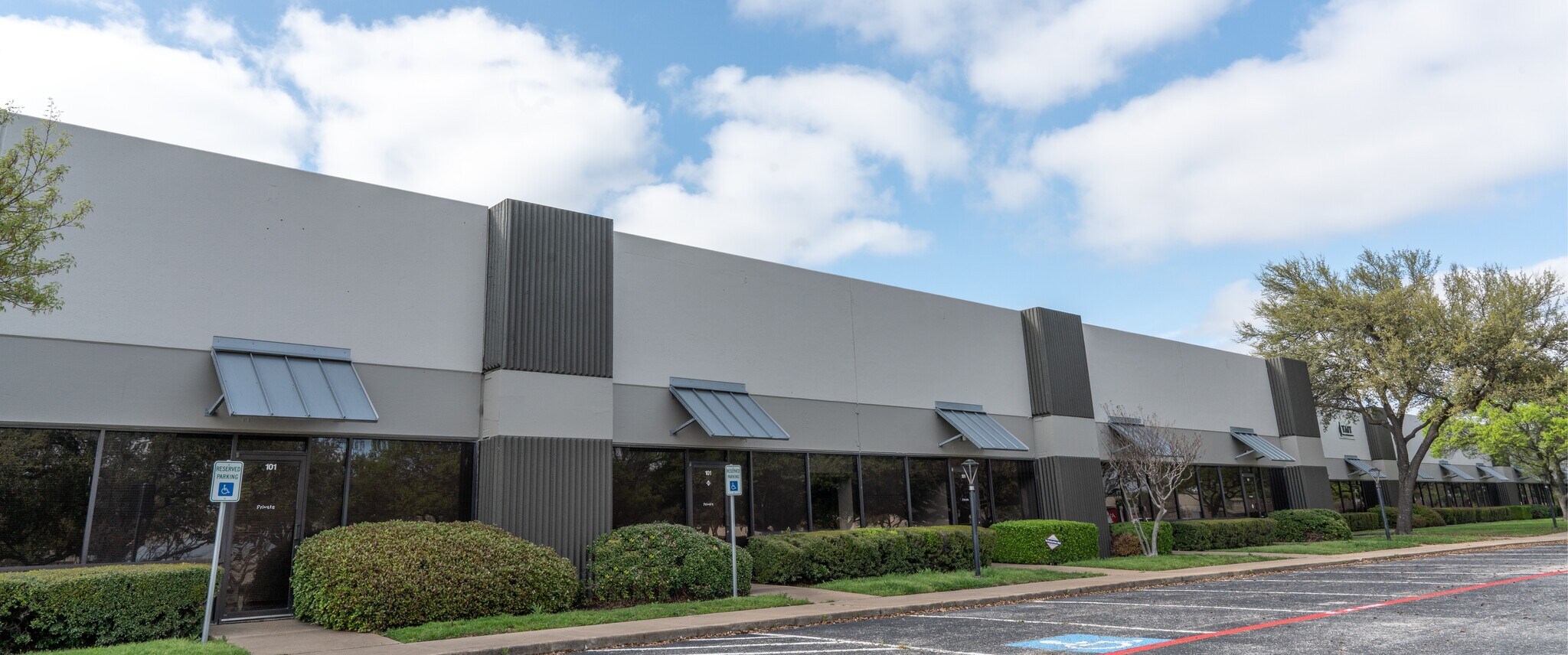 1819 Firman Dr, Richardson, TX for lease Building Photo- Image 1 of 2