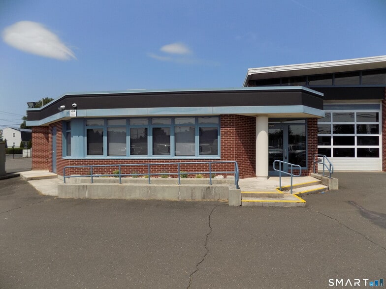 151 East St, Plainville, CT for lease - Building Photo - Image 3 of 20