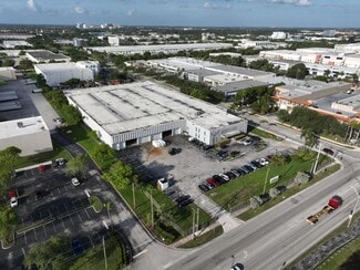 Plus de détails pour 10100 NW 25th St, Miami, FL - Industriel à louer