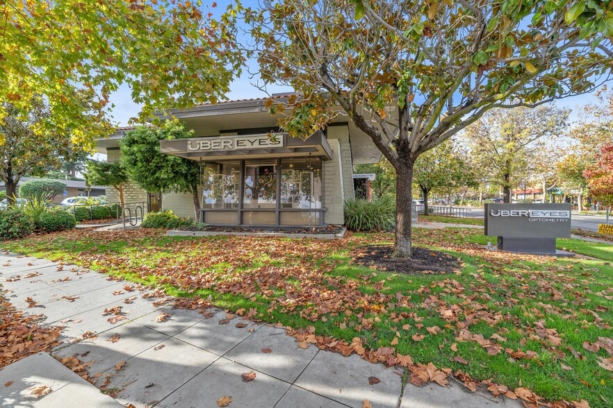 2750 Middlefield Rd, Palo Alto, CA for sale - Building Photo - Image 3 of 12