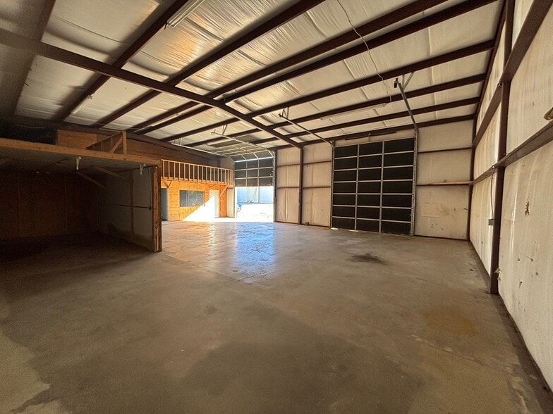 12416 J Rendon Rd, Burleson, TX for lease - Building Photo - Image 3 of 6