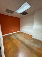 2140 S Dixie Hwy, Coconut Grove, FL for lease Interior Photo- Image 1 of 1