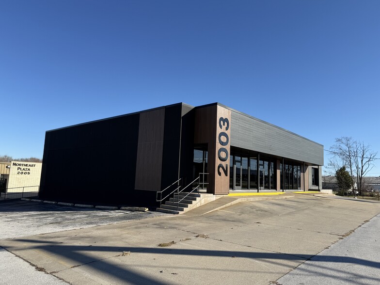 2003 E Kearney St, Springfield, MO for lease - Building Photo - Image 2 of 7