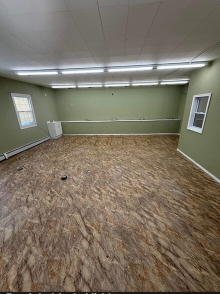 66-70 Genesee St, New Hartford, NY for lease - Building Photo - Image 3 of 13