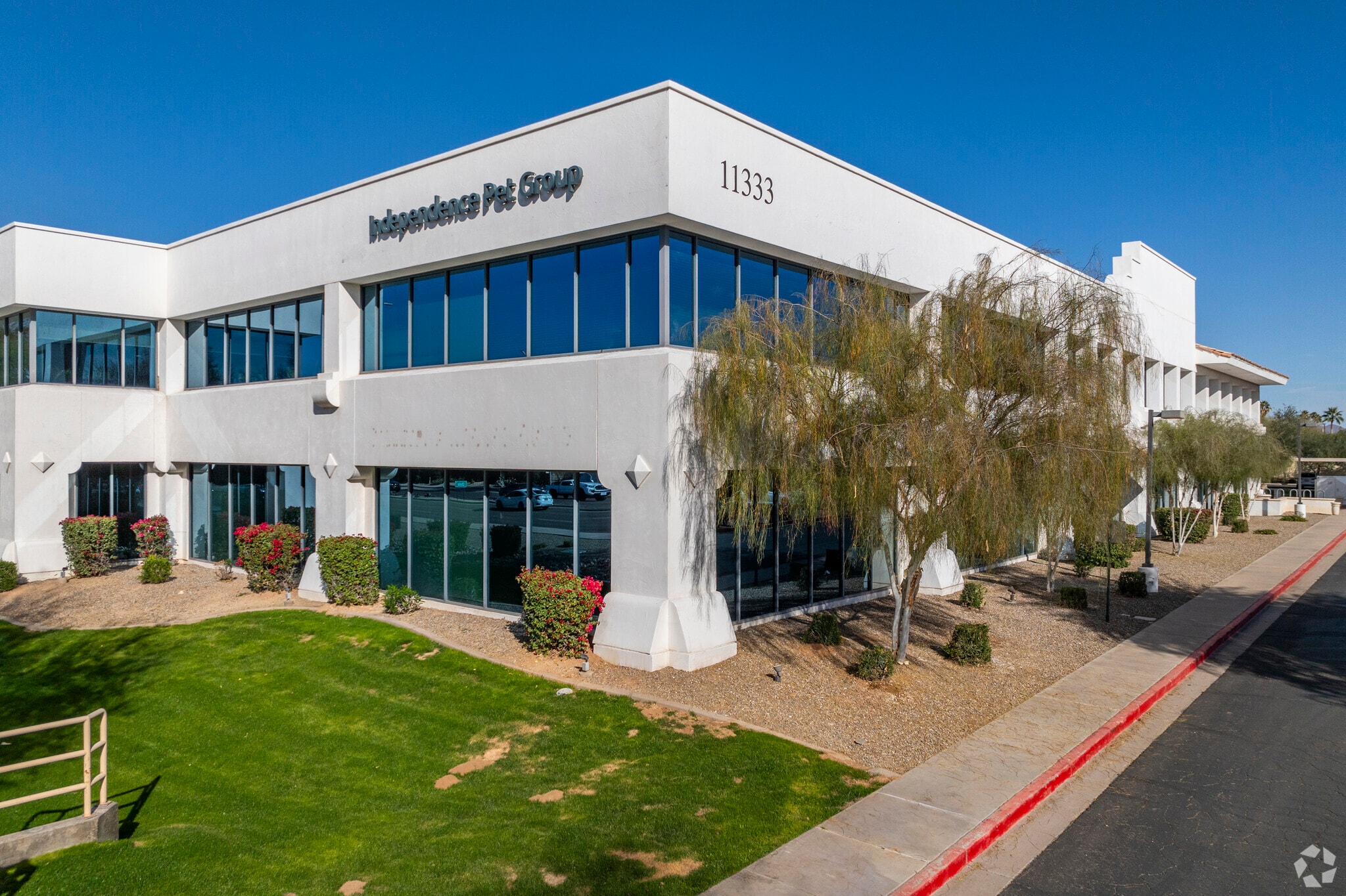 11333 N Scottsdale Rd, Scottsdale, AZ for lease Building Photo- Image 1 of 7