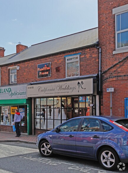 5 High St, Rowley Regis à vendre - Photo principale - Image 1 de 2