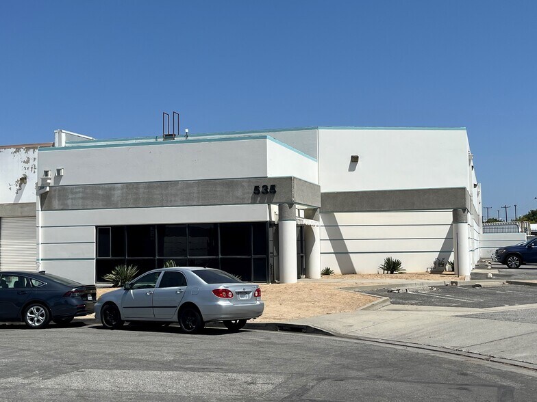 535 Finney Ct, Gardena, CA à louer - Photo du bâtiment - Image 1 de 3