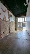 241 S Broadway Ave, Tyler, TX for lease Interior Photo- Image 1 of 2