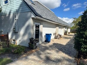 2010 Kings Cir S, Neptune Beach, FL for lease Building Photo- Image 2 of 8