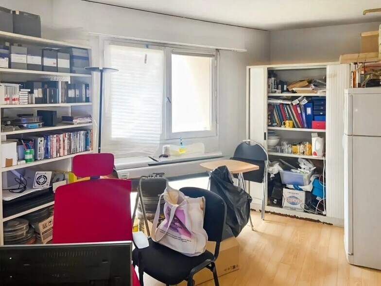 165 Rue Jean Pierre Timbaud, Courbevoie à vendre - Photo du bâtiment - Image 3 de 9