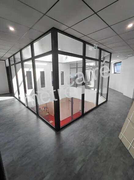 Bureau dans La Chapelle-sur-Erdre à vendre - Photo intérieure - Image 3 de 4