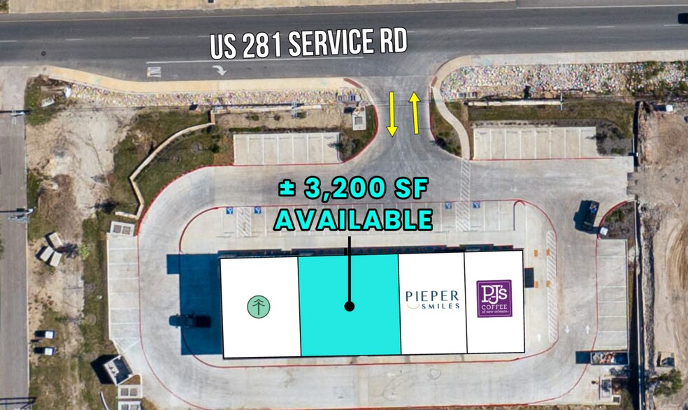 252191 N US HWY 281, San Antonio, TX à louer - Photo du bâtiment - Image 3 de 7