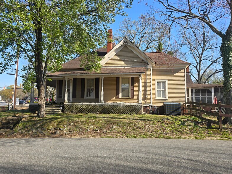 2759 S Main St NW, Kennesaw, GA à vendre - Photo du bâtiment - Image 2 de 5