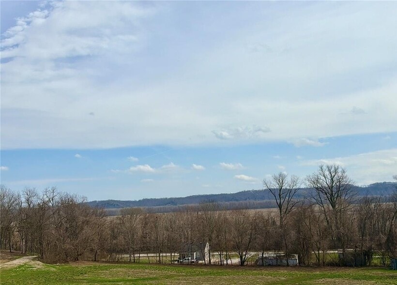 3077 Missouri 94 (5.03+/- Acres), Defiance, MO for sale - Primary Photo - Image 1 of 19