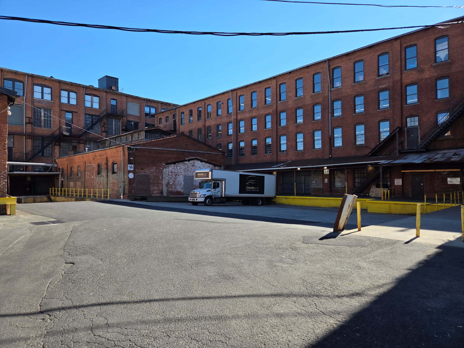 90 Dayton Ave, Passaic, NJ à louer Photo du bâtiment- Image 1 de 7