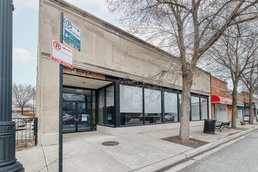 5364 W Devon Ave, Chicago, IL à vendre - Photo du bâtiment - Image 2 de 23
