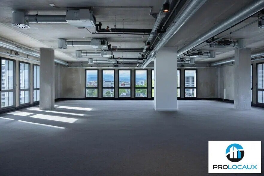 Bureau dans Grenoble à louer - Photo intérieure - Image 2 de 12