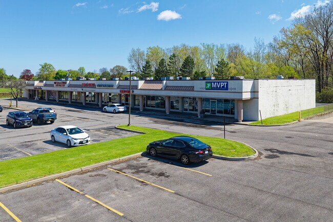 Plus de détails pour 3670 Mount Read Blvd, Rochester, NY - Commerce de détail à louer