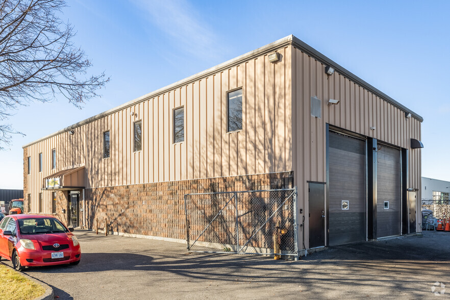 69 Jamie Ave, Ottawa, ON for lease - Building Photo - Image 2 of 3