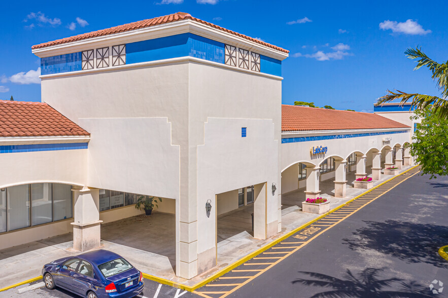 1801-1901 W Hillsboro Blvd, Deerfield Beach, FL à louer - Photo du bâtiment - Image 2 de 13