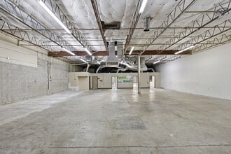 4440-4460 Spring Valley Rd, Dallas, TX for lease Interior Photo- Image 2 of 6