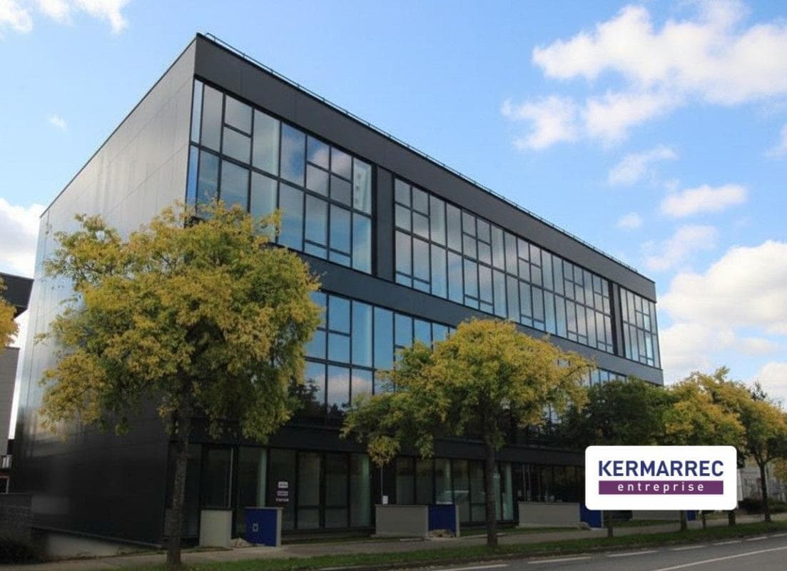 Office in Rennes for sale Building Photo- Image 1 of 6