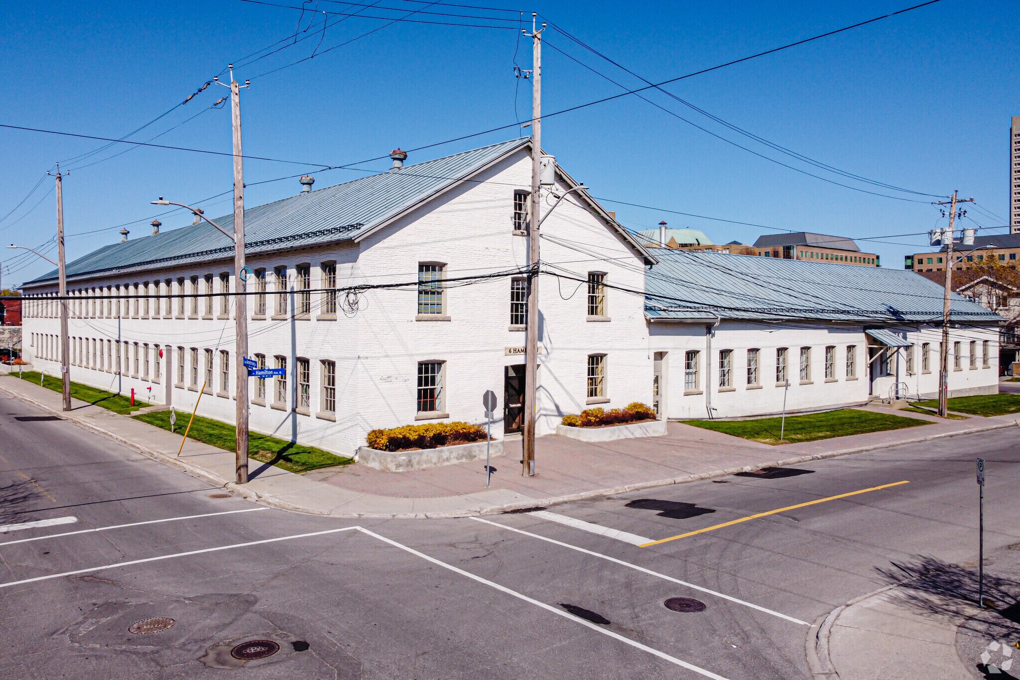 6 N Hamilton Ave, Ottawa, ON for sale Primary Photo- Image 1 of 1