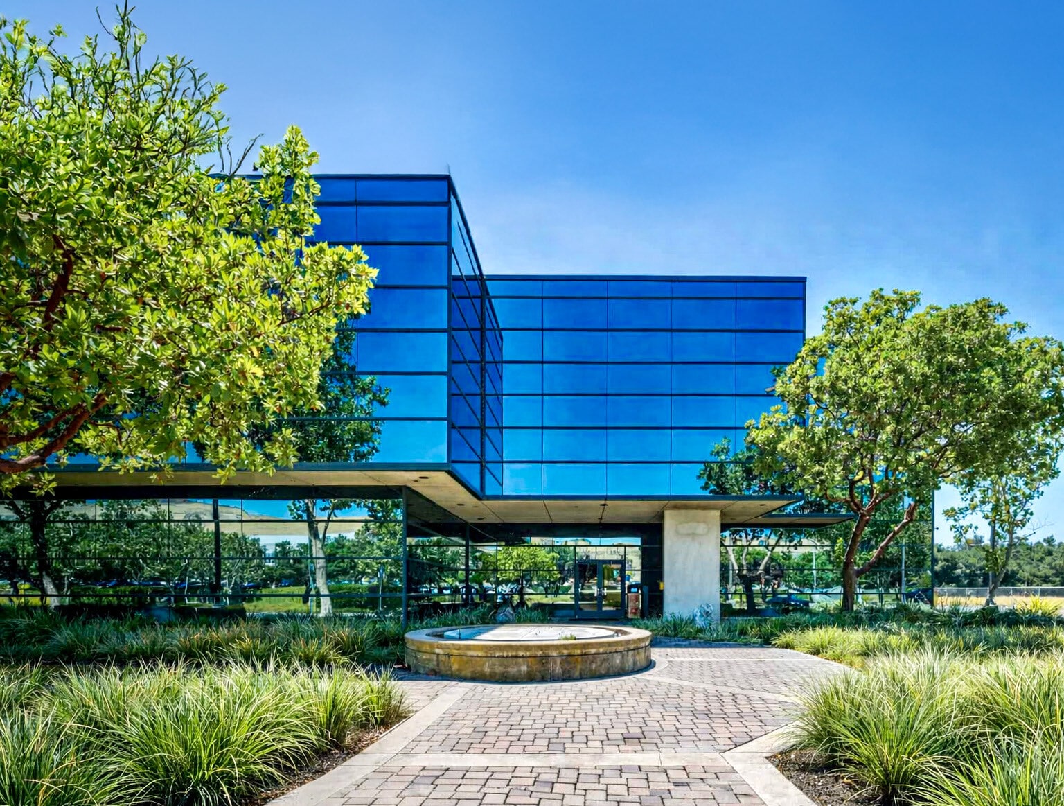 5521 Hellyer Ave, San Jose, CA for lease Building Photo- Image 1 of 7