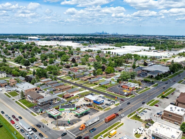 7948 W 79th St, Bridgeview, IL for sale - Building Photo - Image 2 of 3
