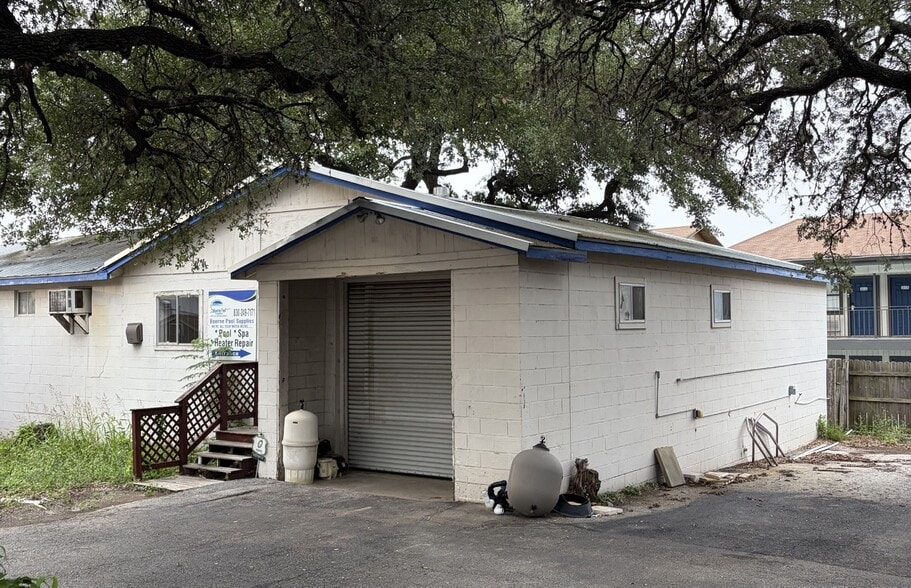 1224 S Main St, Boerne, TX for sale - Building Photo - Image 3 of 4