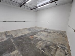1955-1959 Blake Ave, Los Angeles, CA for lease Interior Photo- Image 1 of 5