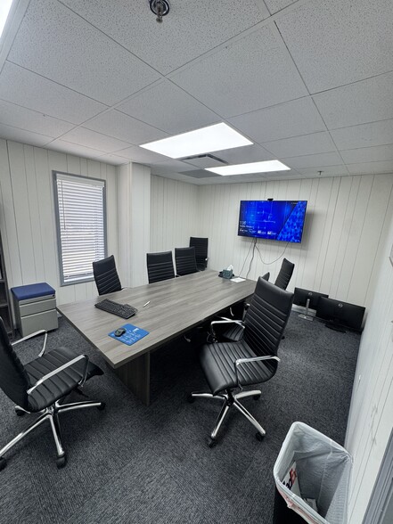 5572 Export Blvd, Garden City, GA for lease - Building Photo - Image 3 of 8