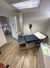 1811 Lucerne Ter, Orlando, FL à louer Photo intérieure- Image 2 de 5