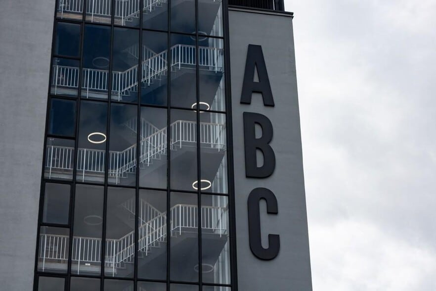 21-23 Quay St, Manchester for lease - Building Photo - Image 2 of 30