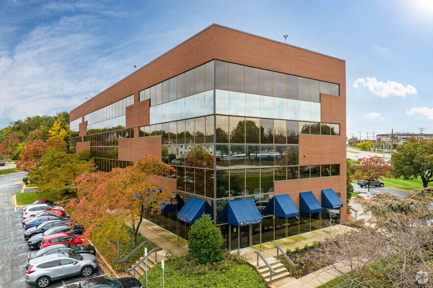 1190 Winterson Rd, Linthicum, MD à louer - Photo du bâtiment - Image 2 de 18