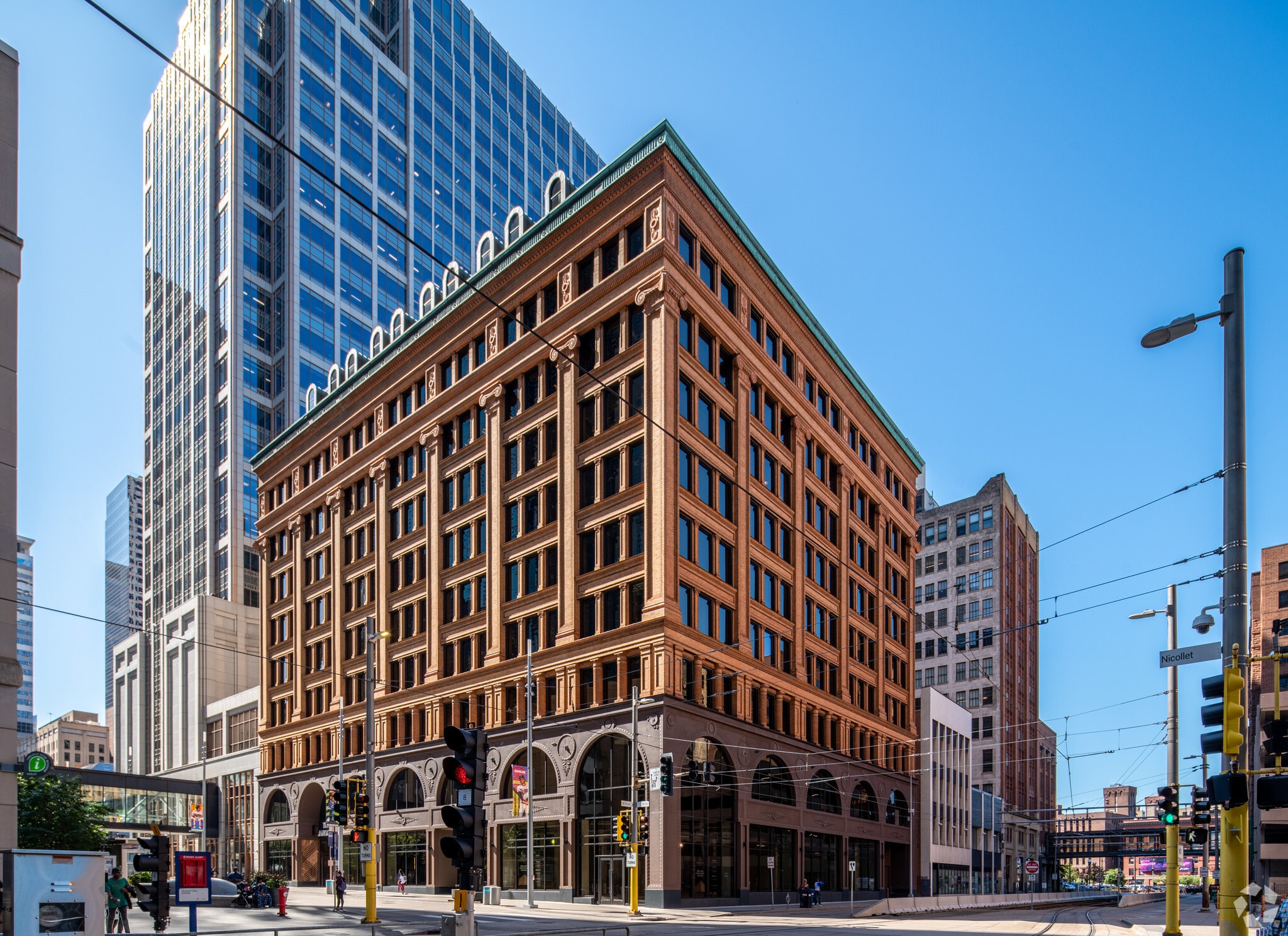 520 Nicollet Mall, Minneapolis, MN for lease Building Photo- Image 1 of 7